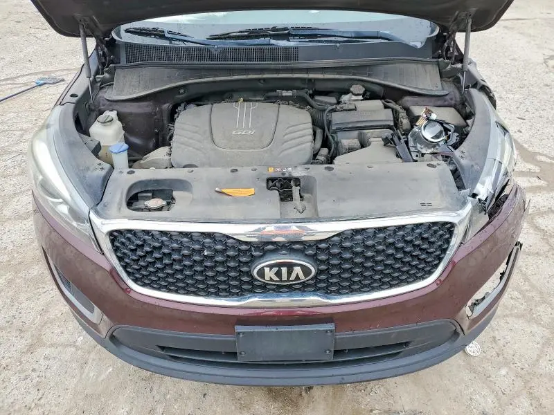 2017 KIA SORENTO LX V6  