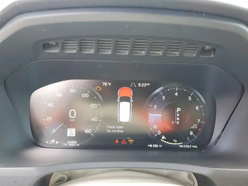 2021 VOLVO XC90 T5 MOMENTUM  