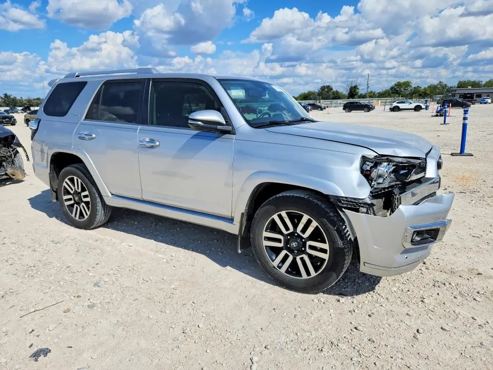2017 TOYOTA 4RUNNER LIMITED  