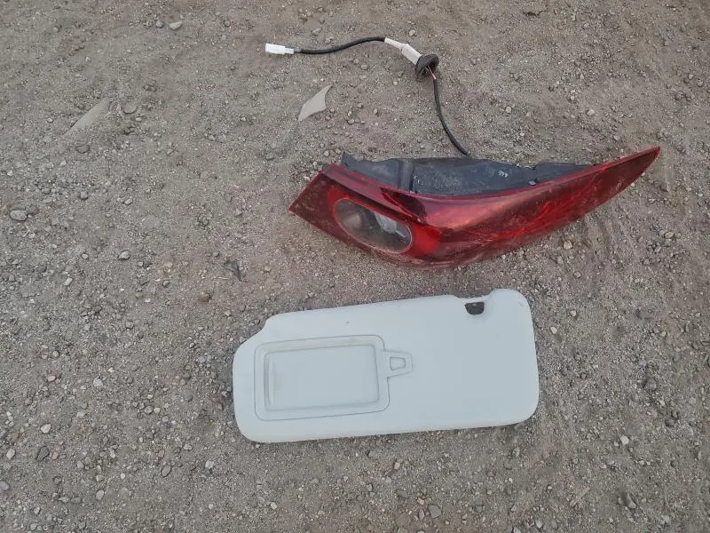 2025 MAZDA 3 PREFERRED  