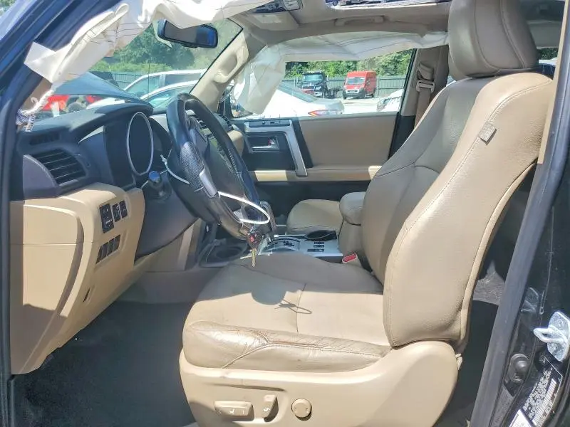 2011 TOYOTA 4RUNNER SR5  