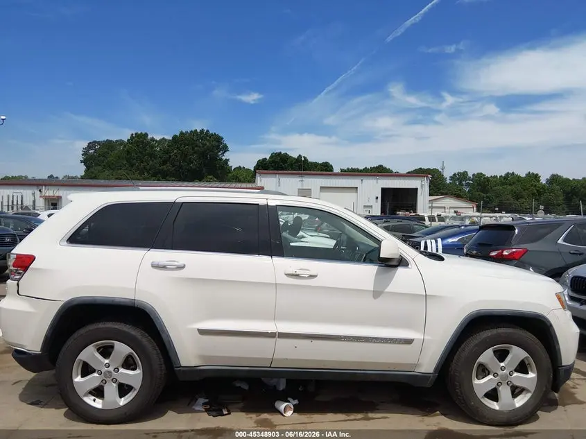 2011 JEEP GRAND CHEROKEE LAREDO