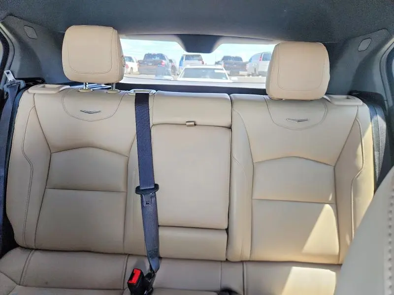 2024 CADILLAC XT4 LUXURY  