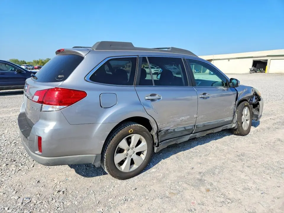 2010 SUBARU OUTBACK 2.5I PREMIUM  