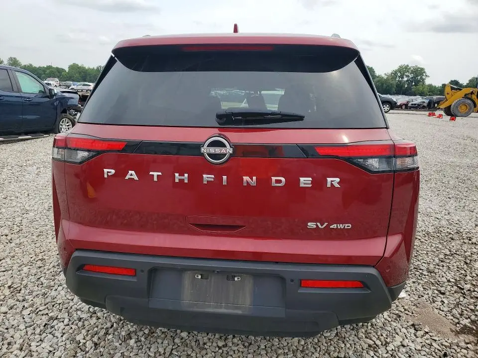 2022 NISSAN PATHFINDER SV  