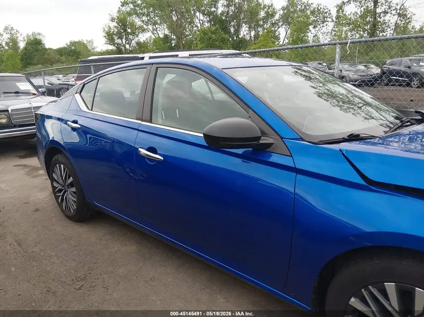 2025 NISSAN ALTIMA SV FWD