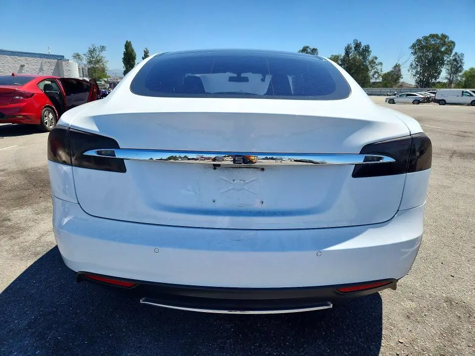2014 TESLA MODEL S   
