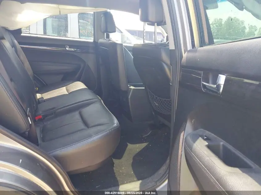 2011 KIA SORENTO EX V6