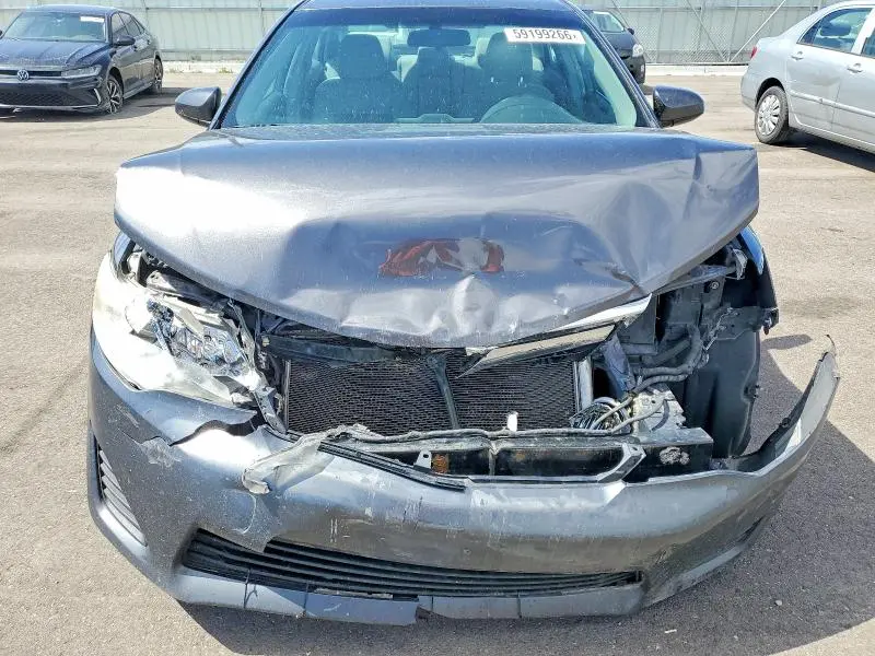2013 TOYOTA CAMRY LE  