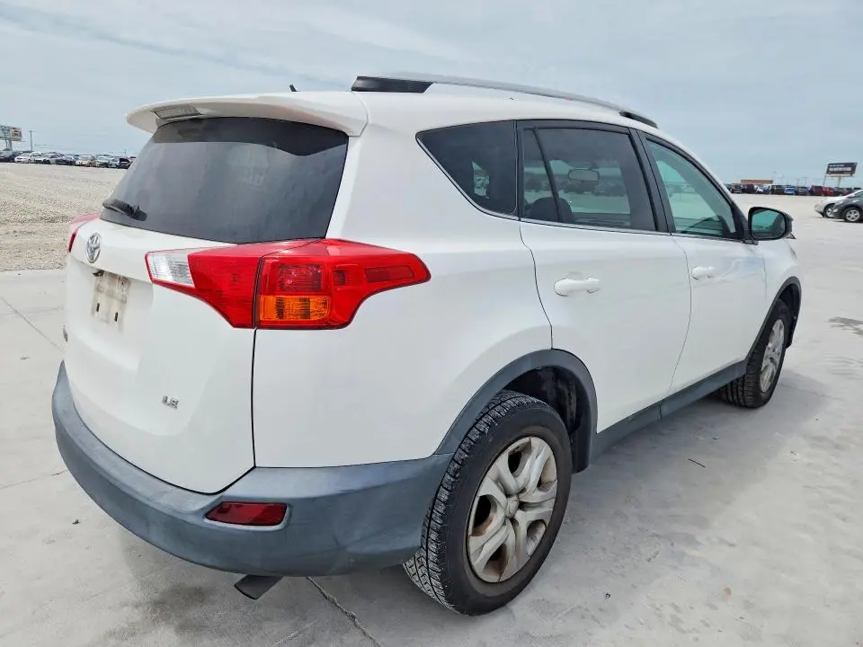 2014 TOYOTA RAV4 LE  