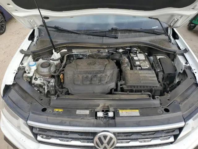 2021 VOLKSWAGEN TIGUAN SE  