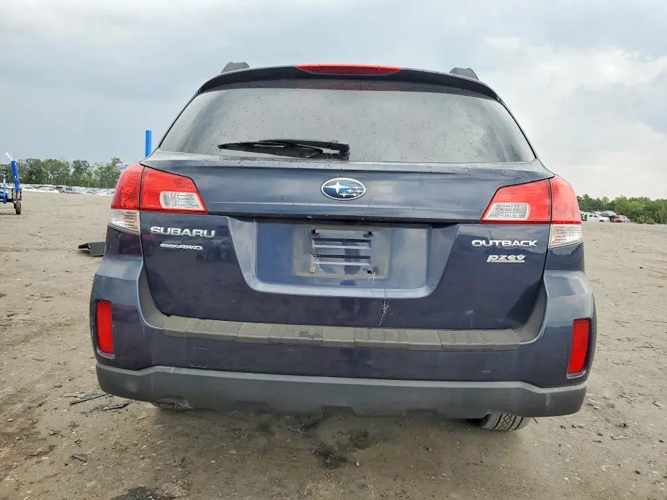 2012 SUBARU OUTBACK   