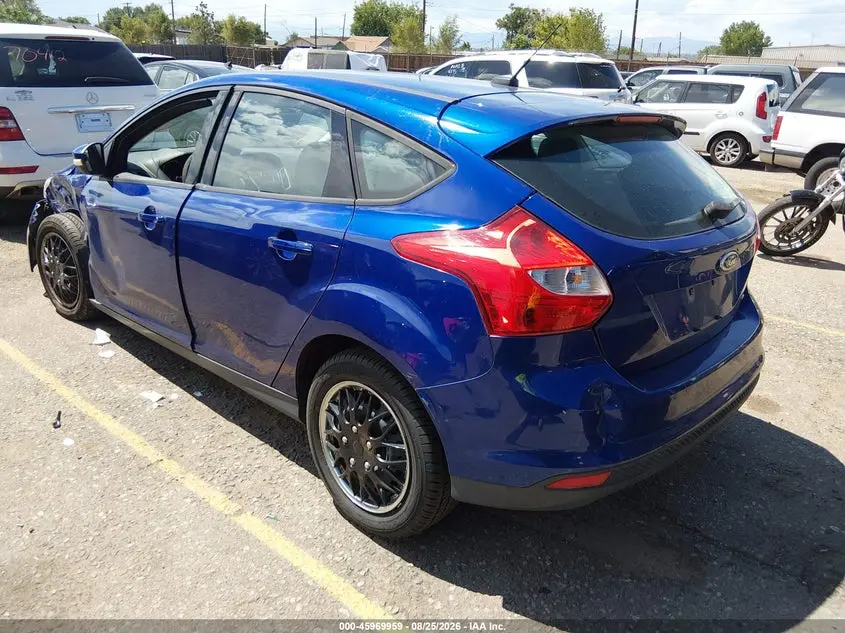 2012 FORD FOCUS SE