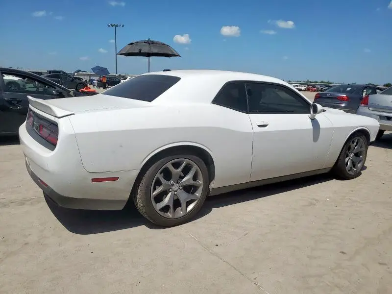 2015 DODGE CHALLENGER SXT  