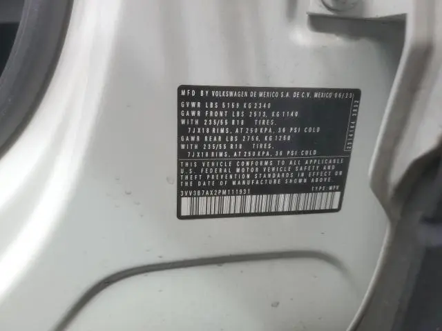 2023 VOLKSWAGEN TIGUAN SE  