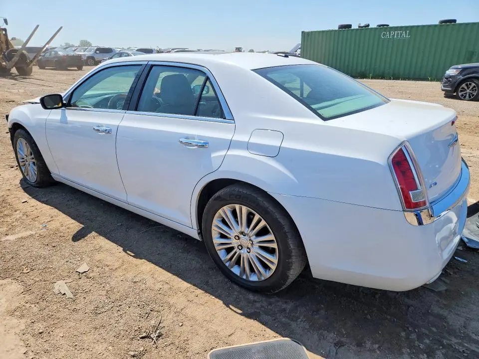 2013 CHRYSLER 300C   