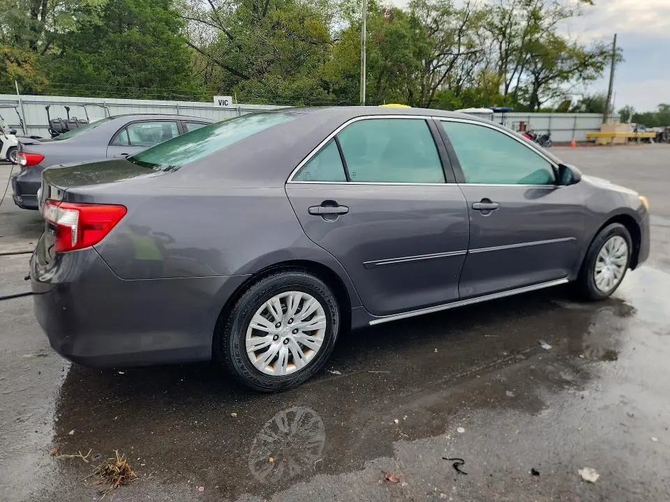 2012 TOYOTA CAMRY LE  