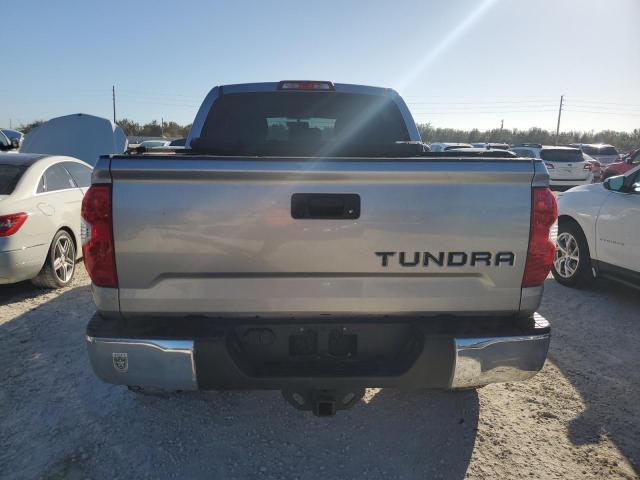 2015 TOYOTA TUNDRA CREWMAX SR5