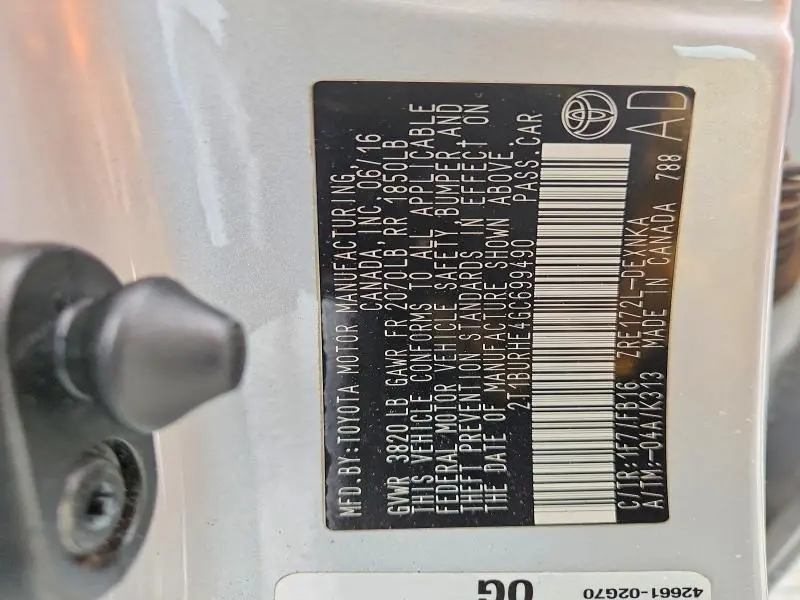 2016 TOYOTA COROLLA LE  