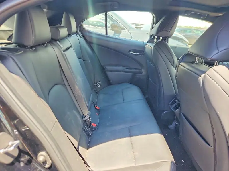 2021 LEXUS UX 250H F SPORT  