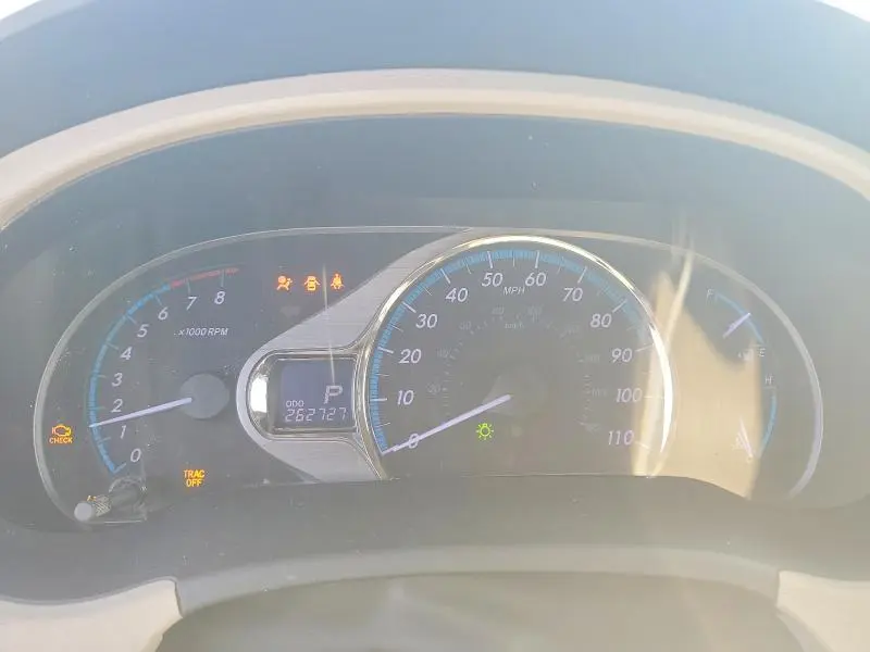 2012 TOYOTA SIENNA XLE 8-PASSENGER  