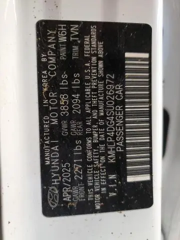 2025 HYUNDAI ELANTRA LIMITED  