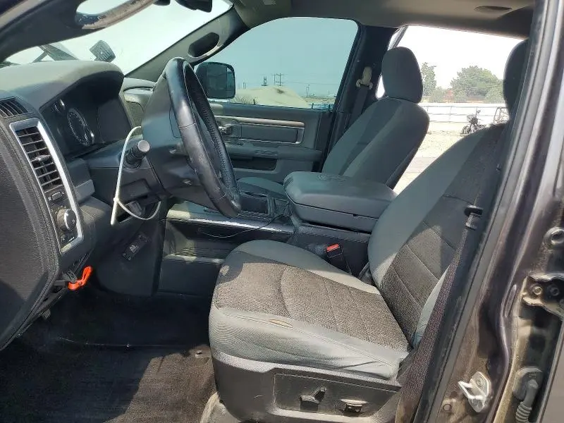 2014 RAM 1500 SLT  
