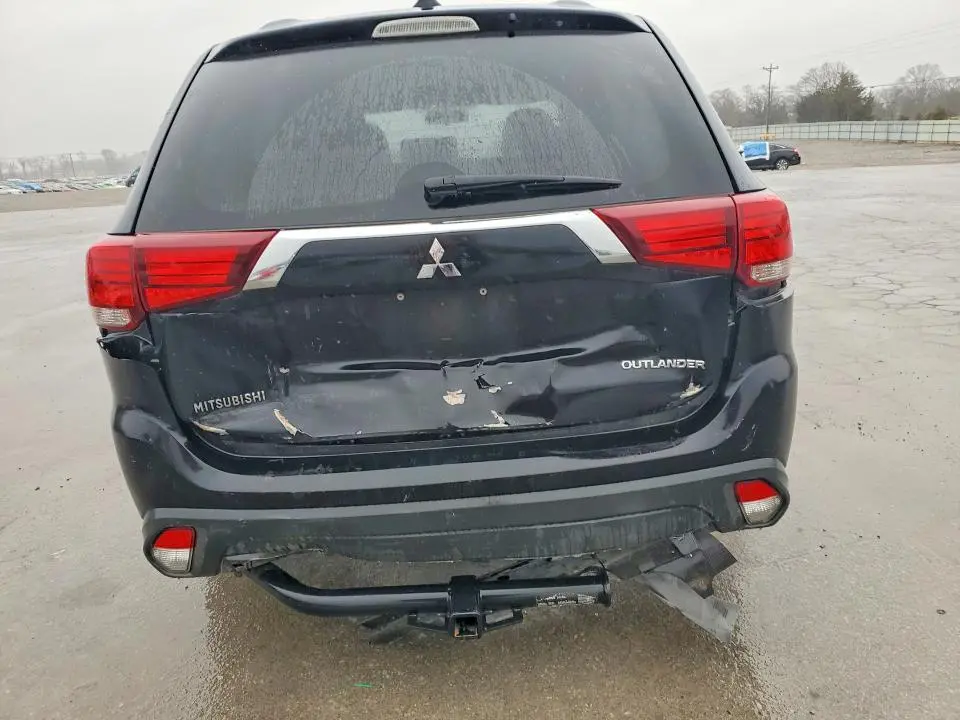 2017 MITSUBISHI OUTLANDER ES  