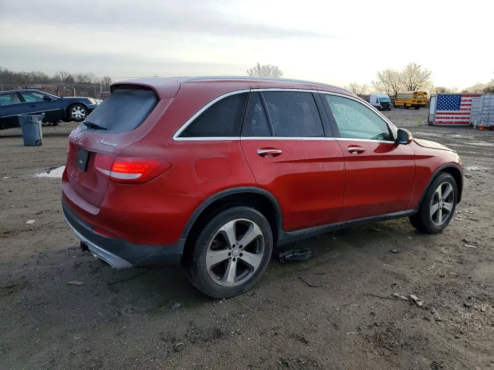 2016 MERCEDES-BENZ GLC 300 4MATIC  