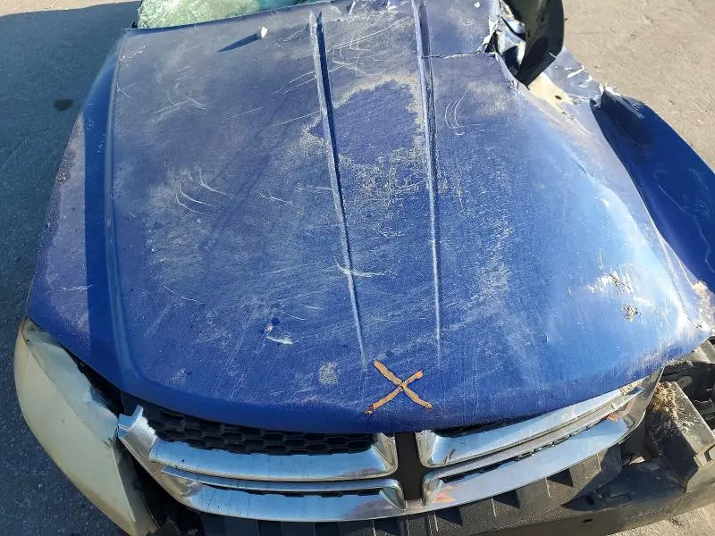 2013 DODGE AVENGER SE  