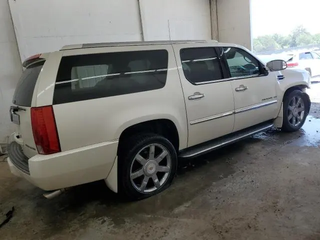 2013 CADILLAC ESCALADE ESV LUXURY  