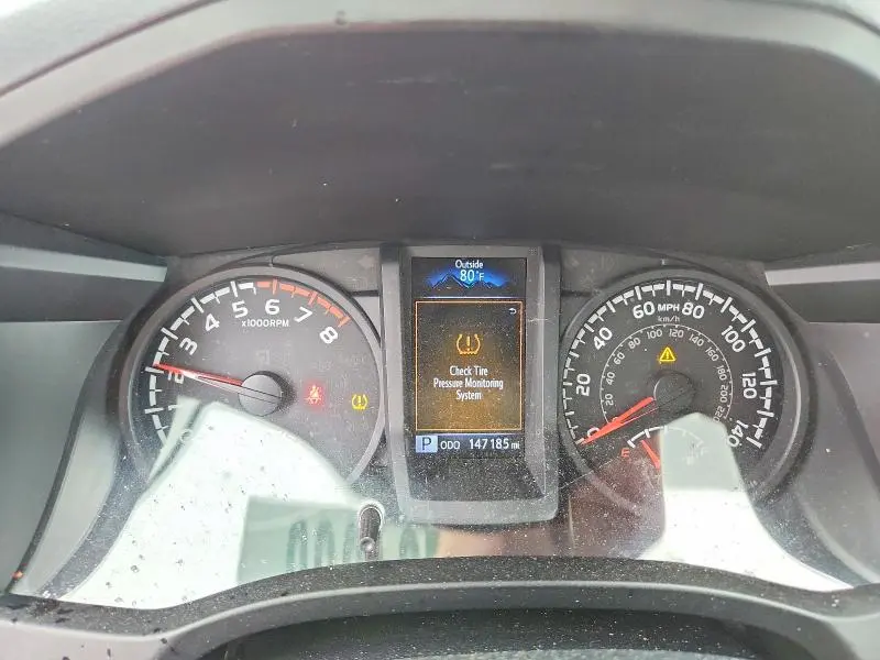 2019 TOYOTA TACOMA SR  