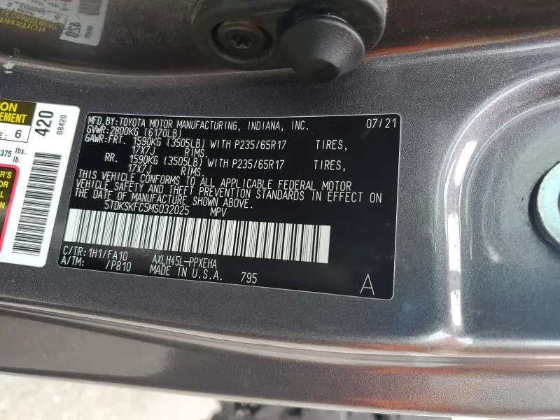 2021 TOYOTA SIENNA LE  