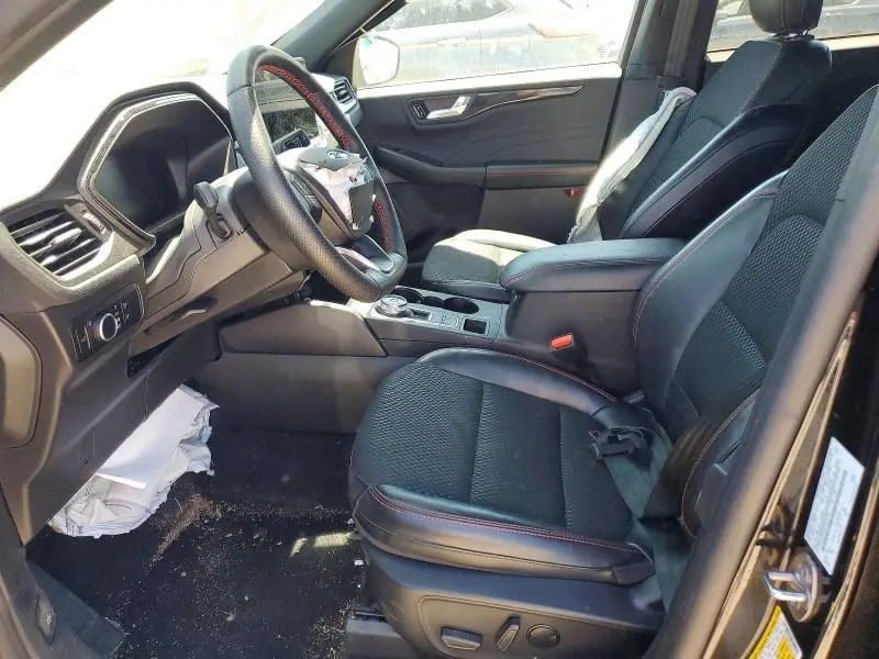 2024 FORD ESCAPE ST LINE  