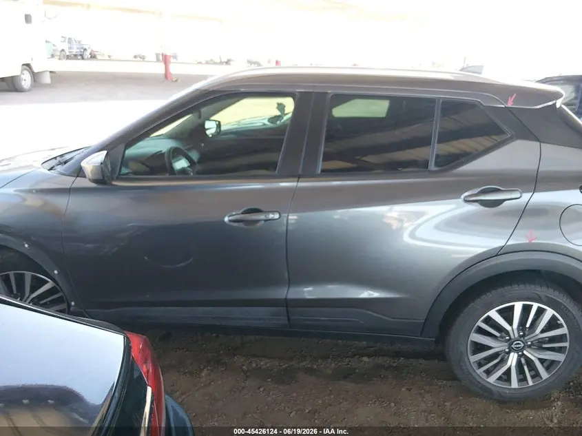 2022 NISSAN KICKS SV XTRONIC CVT