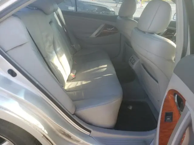 2011 TOYOTA CAMRY HYBRID  