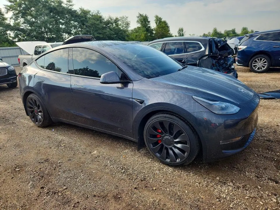 2023 TESLA MODEL Y   