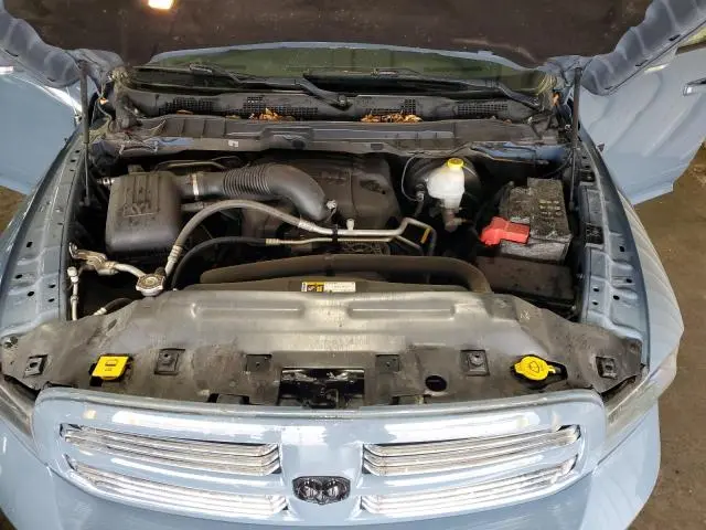 2015 RAM 1500 SPORT