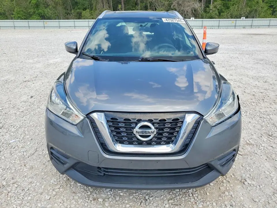 2019 NISSAN KICKS SV  