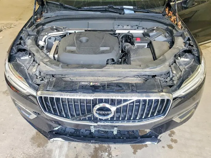 2021 VOLVO XC60 T5 INSCRIPTION  