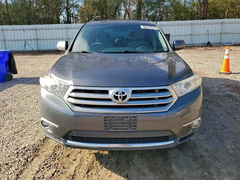 2013 TOYOTA HIGHLANDER BASE  
