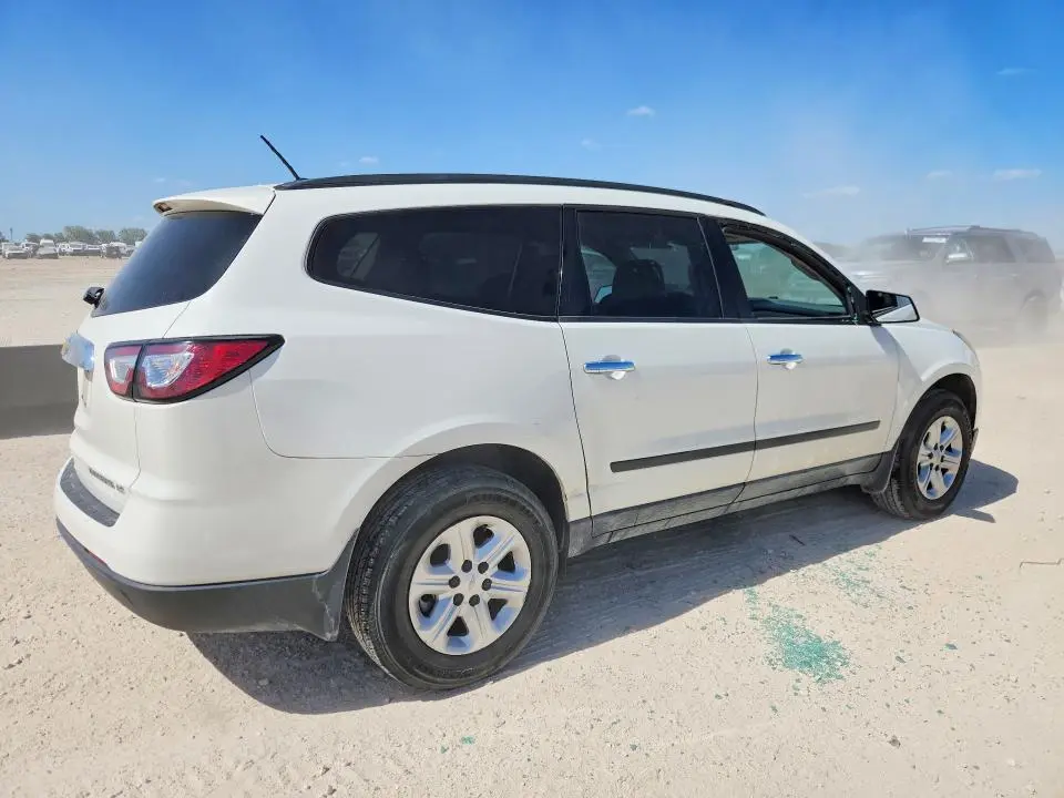 2015 CHEVROLET TRAVERSE LS  