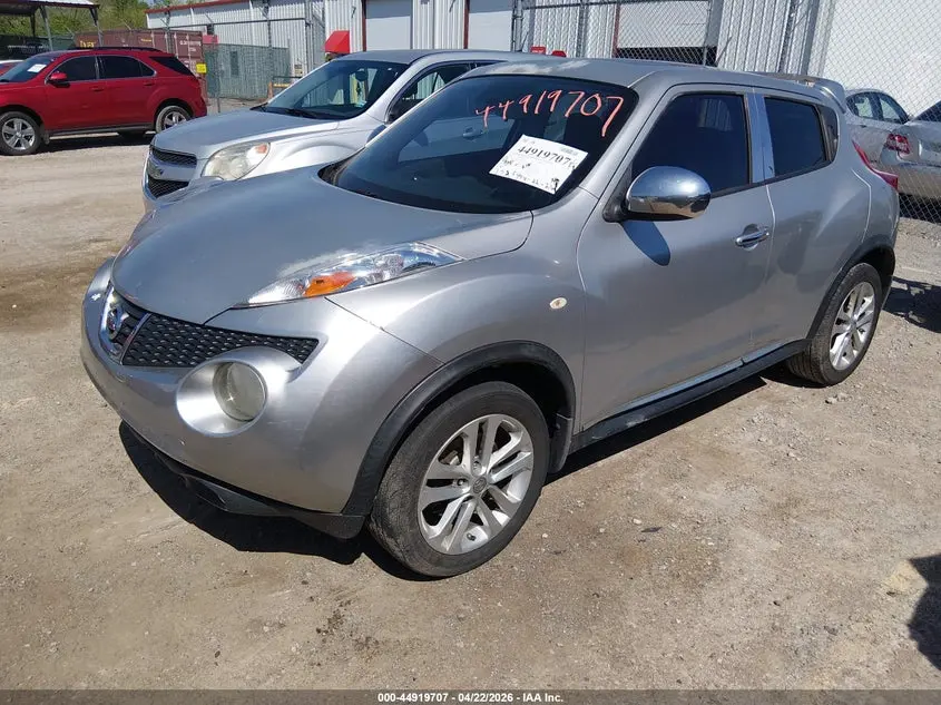 2011 NISSAN JUKE SV