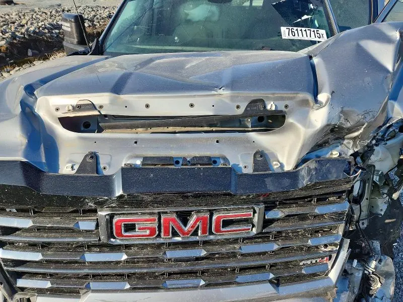 2024 GMC SIERRA K2500 AT4  