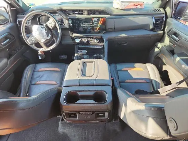 2022 GMC SIERRA K1500 AT4  