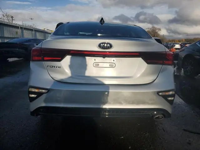 2021 KIA FORTE FE  