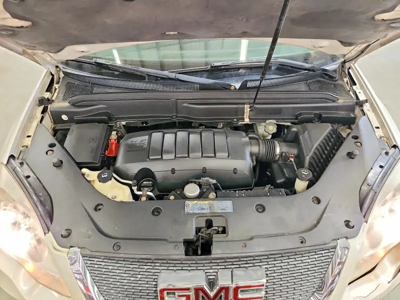 2012 GMC ACADIA SLE  