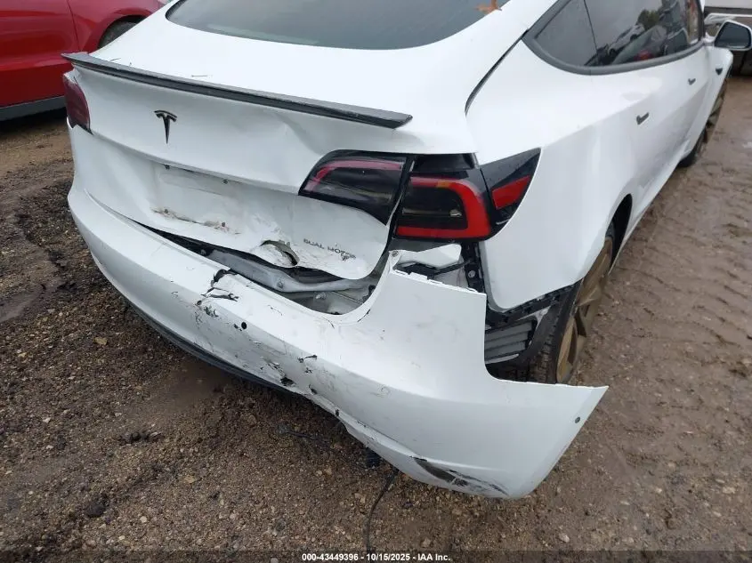 2018 TESLA MODEL 3 LONG RANGE/PERFORMANCE