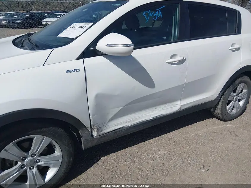 2013 KIA SPORTAGE LX