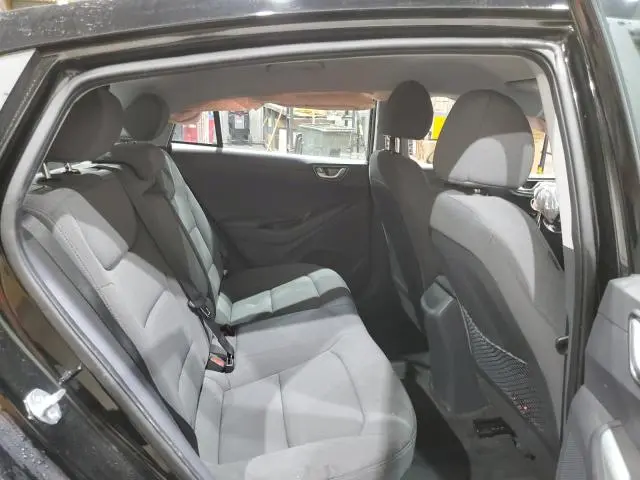 2021 HYUNDAI IONIQ SE  